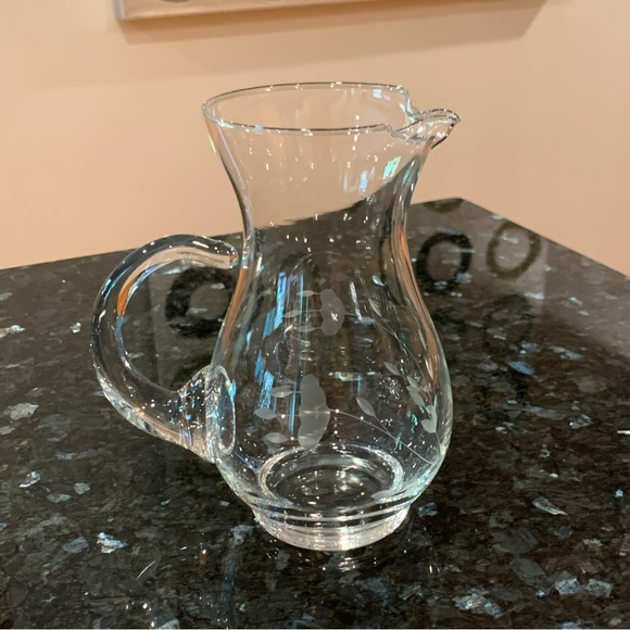 Princess House Heritage small crystal water juice pitcher 6.5” tall #402 vintage - Picture 2 of 4